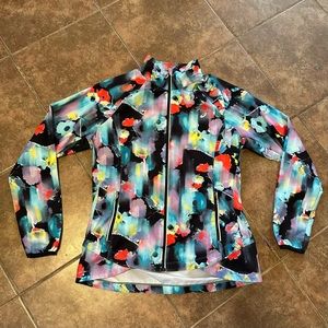 Women’s ASICS packable Jacket size L